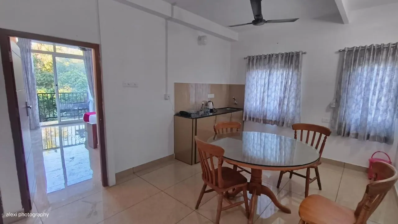 The Cloud Mountain Tourist Villa Vagamon
